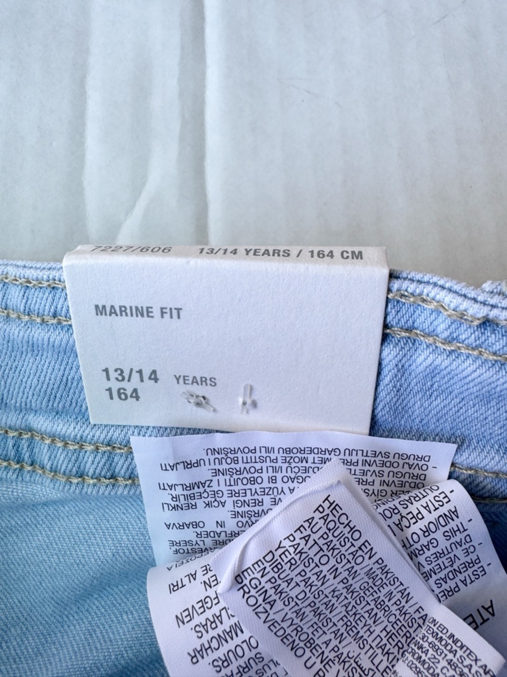 Zara Girl New Marine Fit Wide Leg Jeans in Light Blue wash
NWT - Picture 13 of 16